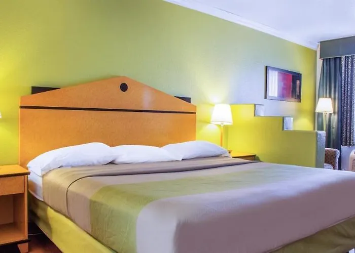 Hotel Infinity & 3*
