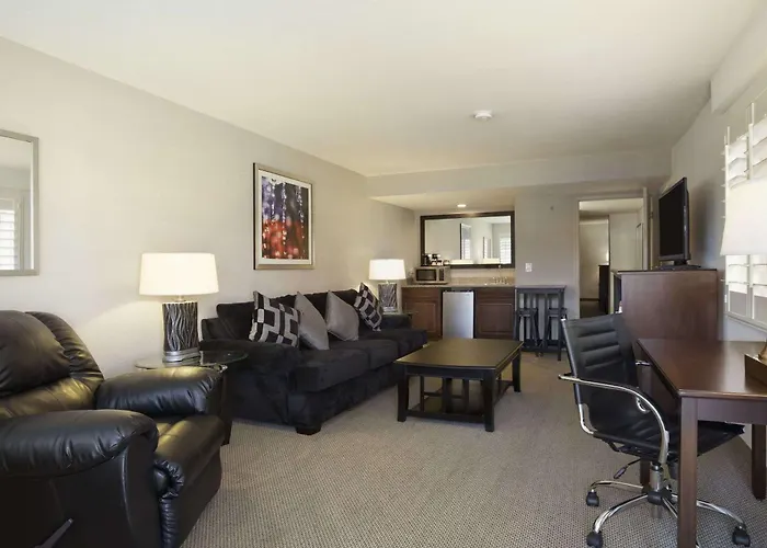Hotel Infinity & Tempe